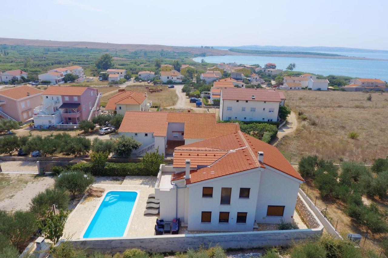 Villa Cvita Povljana Esterno foto
